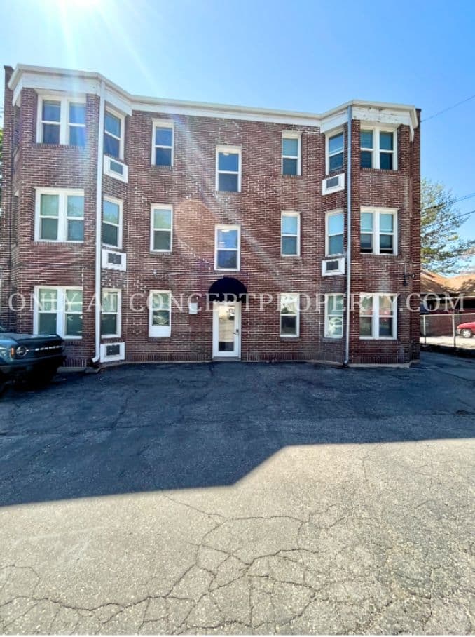 Salt Lake City Apartment: 125 S 900 E