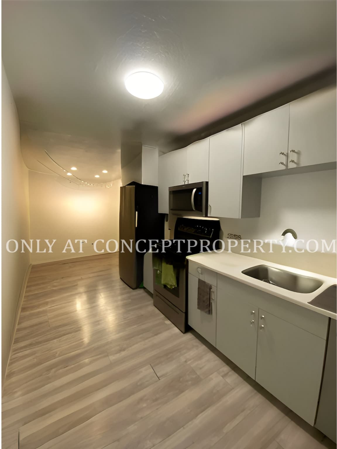 Salt Lake City Single Room: 356 S University St