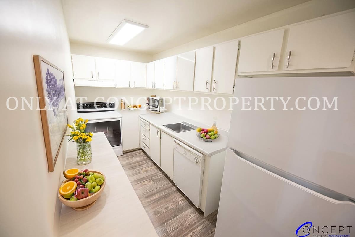 Salt Lake City Apartment: 132 E 2nd Ave