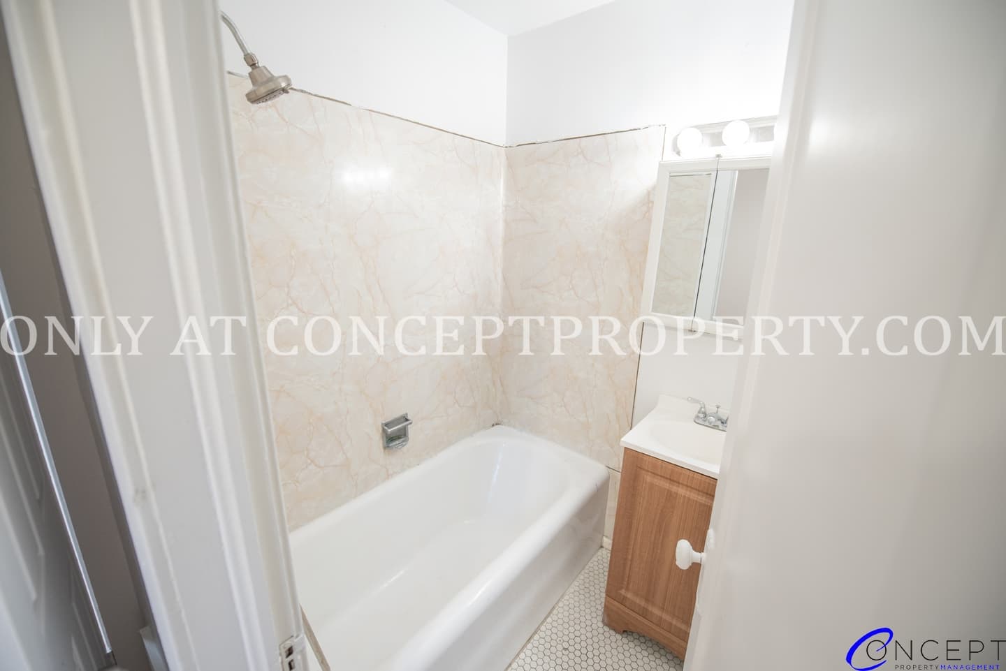 Salt Lake City Apartment: 425 E 200 S