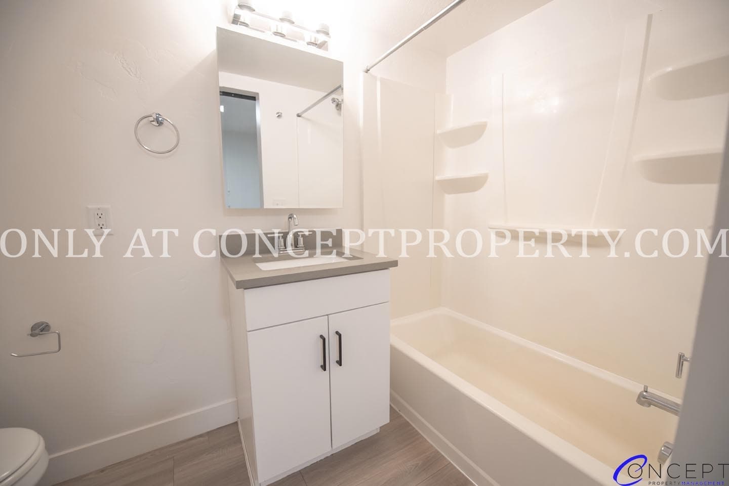 Salt Lake City Apartment: 49 S 400 E