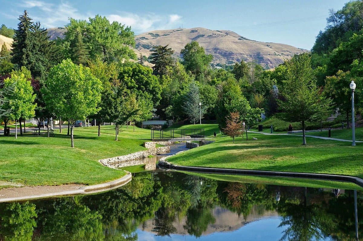 Salt Lake City Apartment: 49 S 400 E