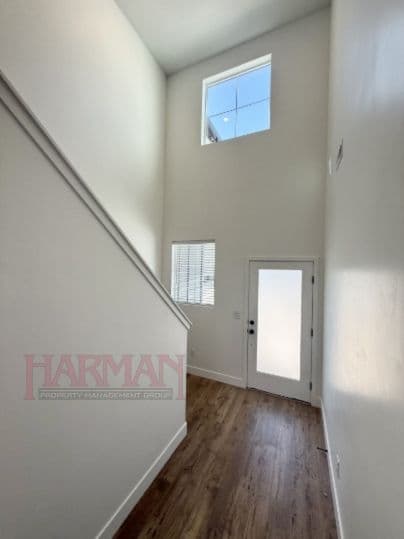 Salem Townhome: 564 W 1860 N