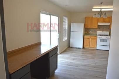 Eagle Mountain House: 2105 E Eagle Crest Way