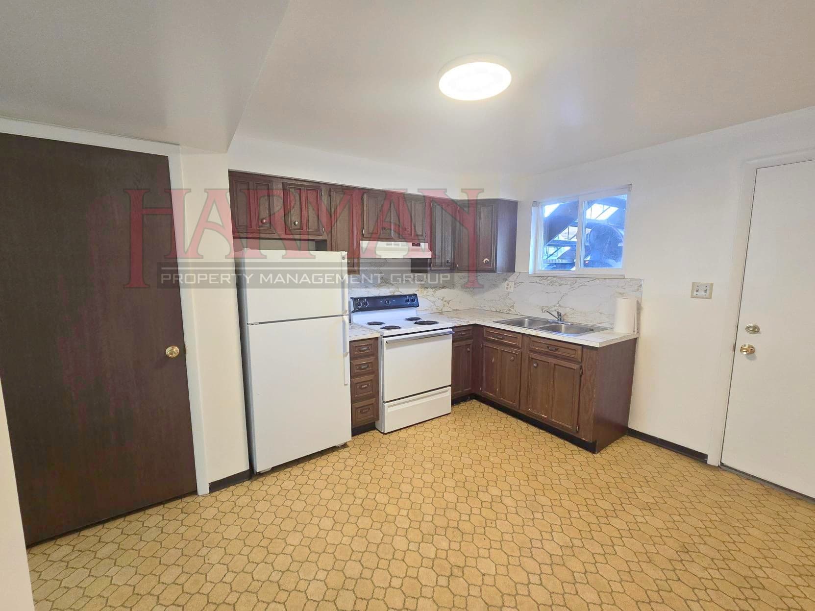 Provo Apartment: 1125 E 960 S