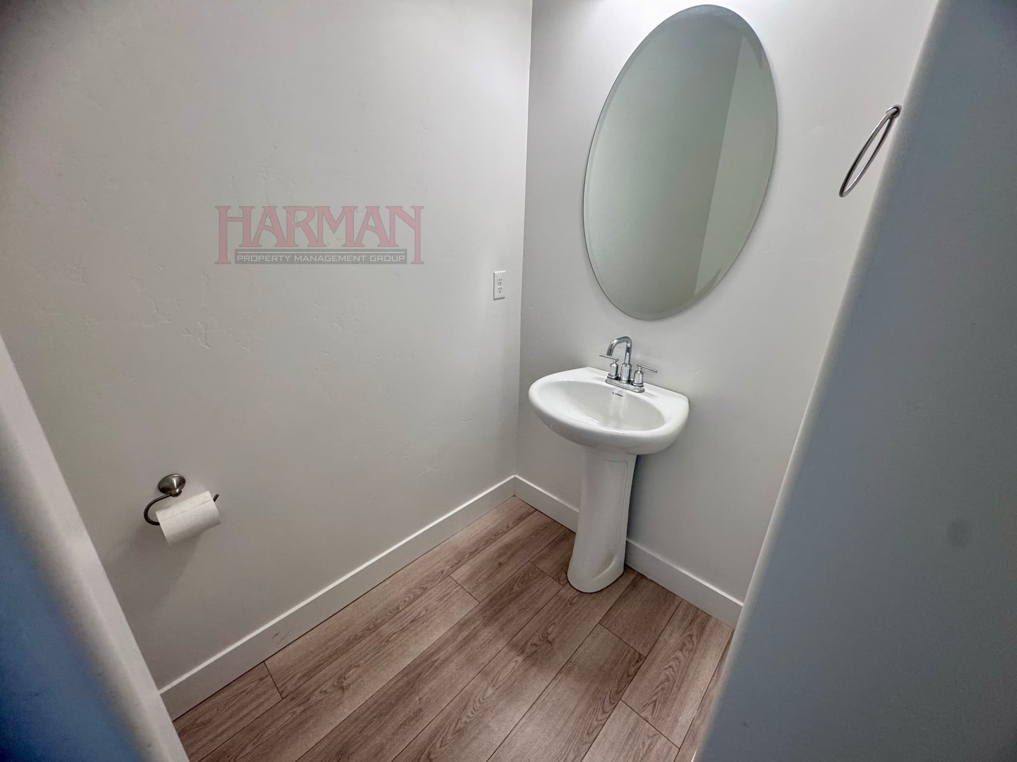 Vineyard House: 451 E 280 N