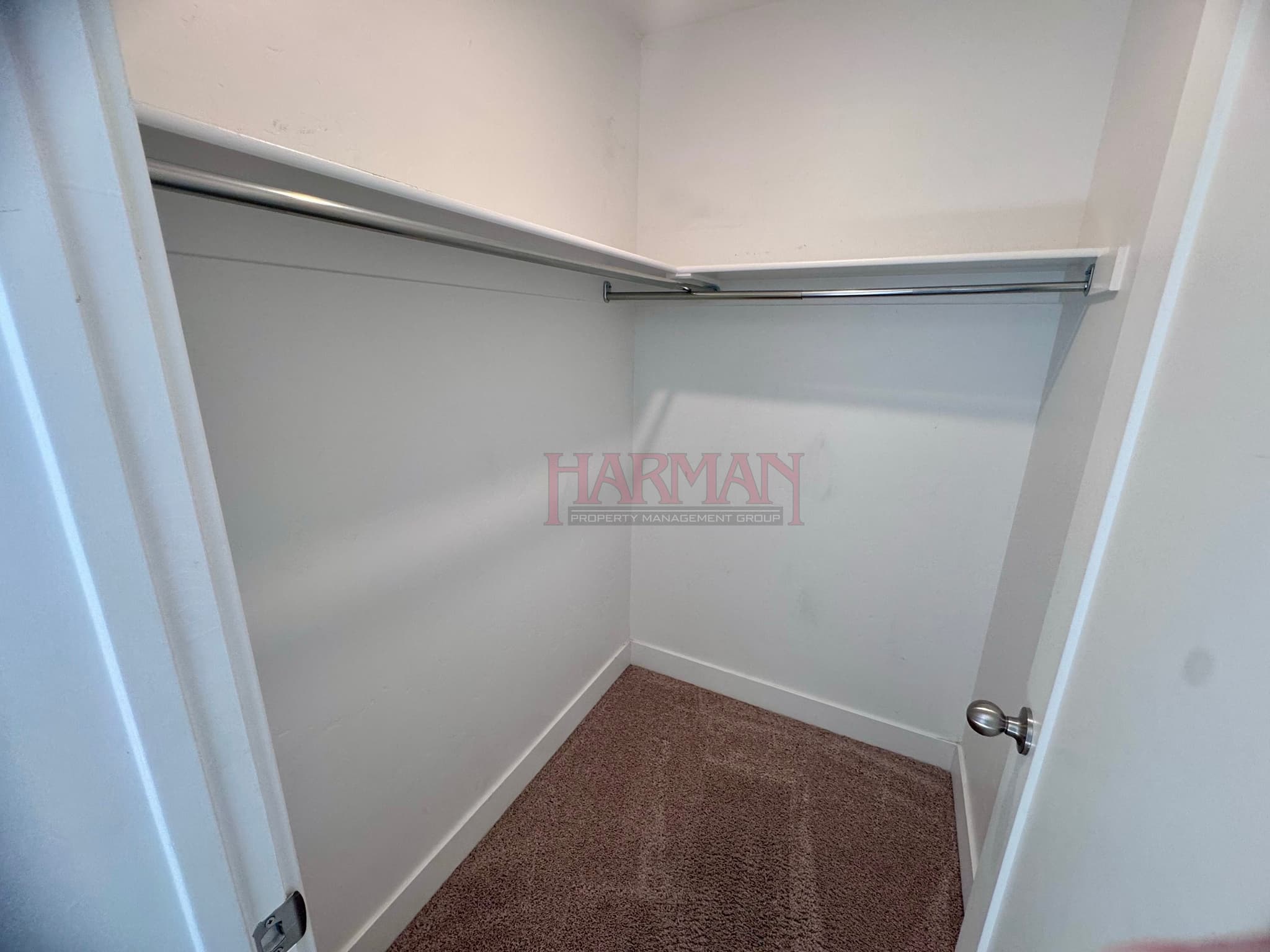 Vineyard House: 451 E 280 N