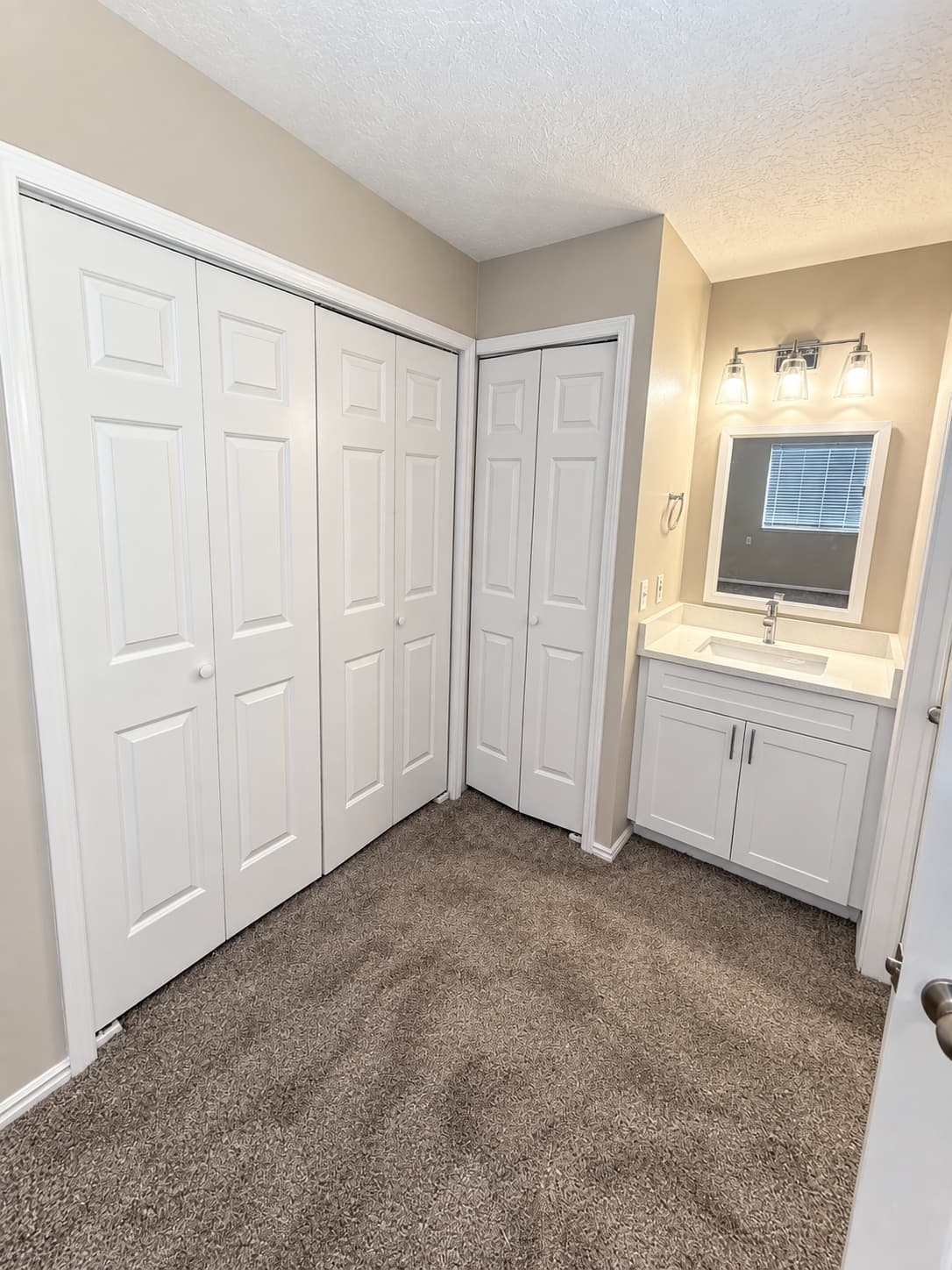 Centerville Townhome: 54 W 115 N