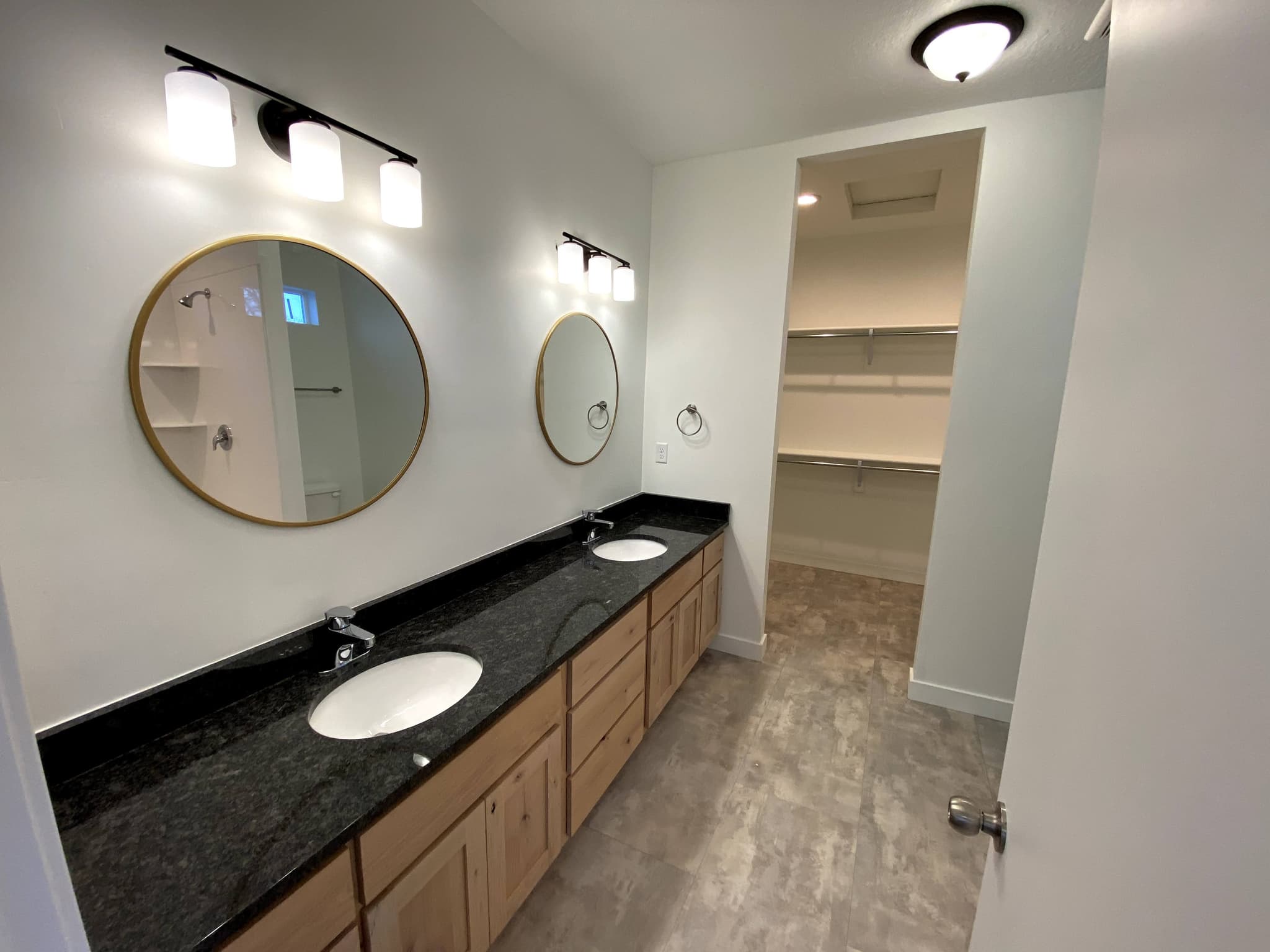 Bountiful Townhome: 437 W 200 N