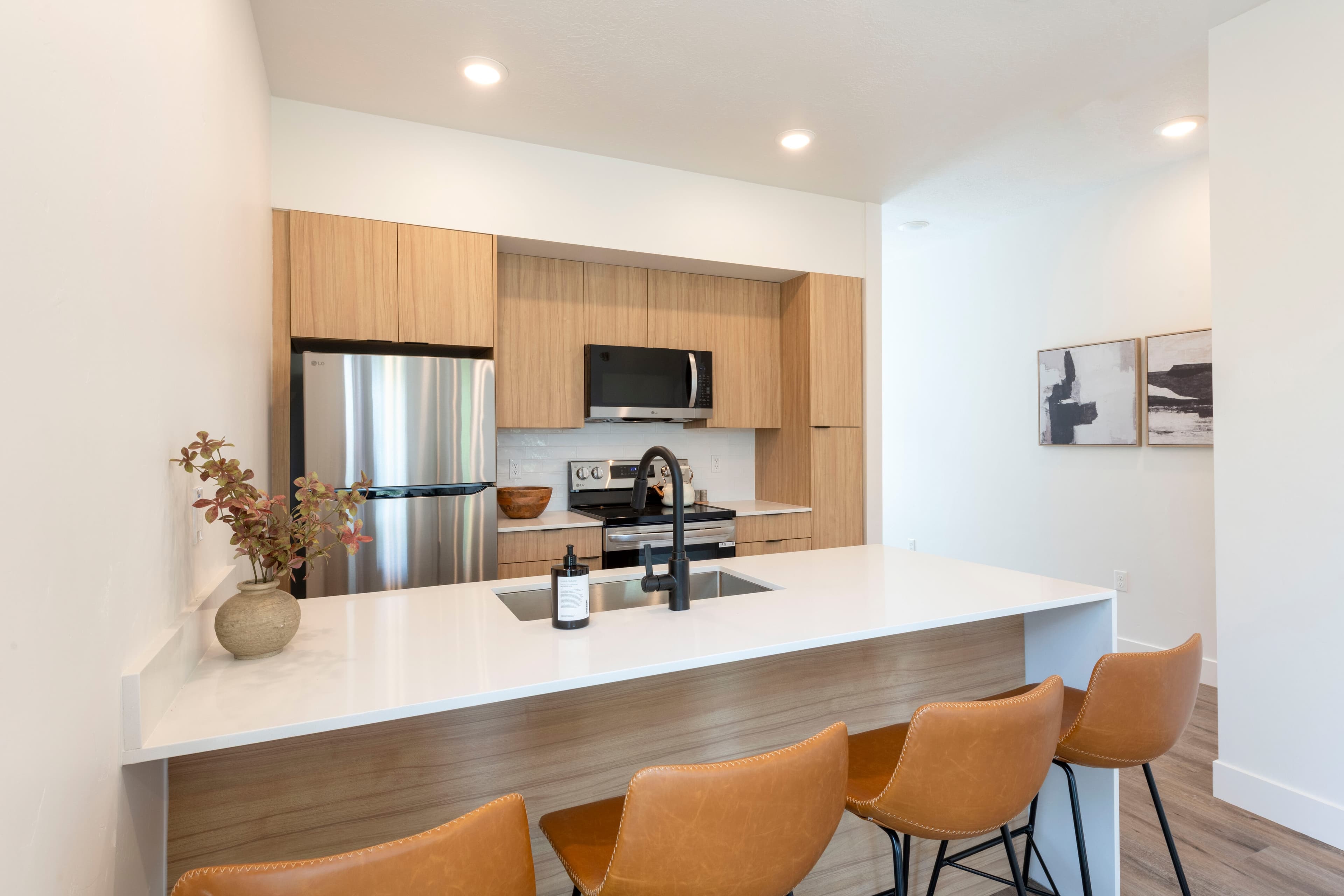Salt Lake City Townhome: 565 S Redwood Rd