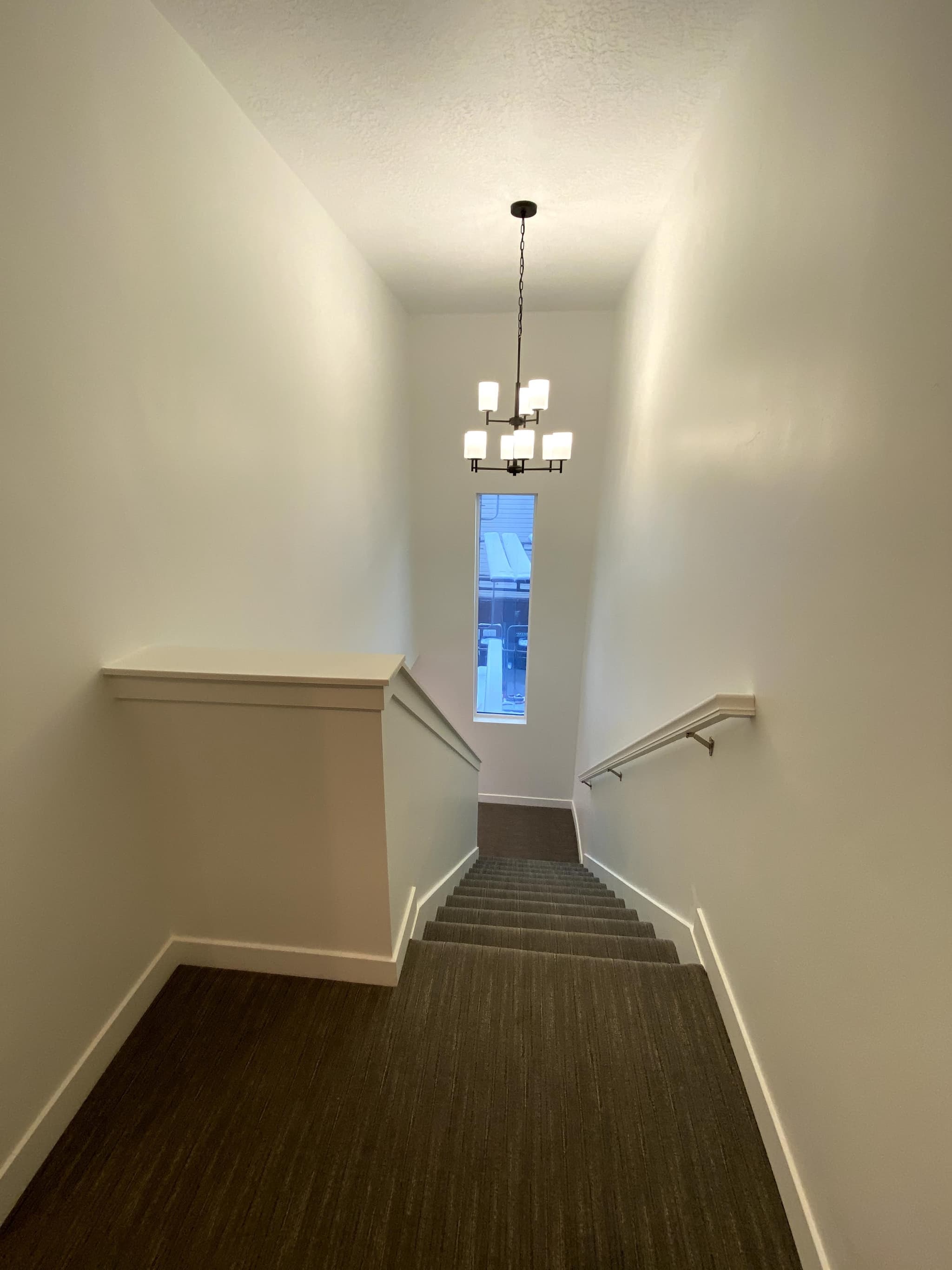 Bountiful Townhome: 437 W 200 N