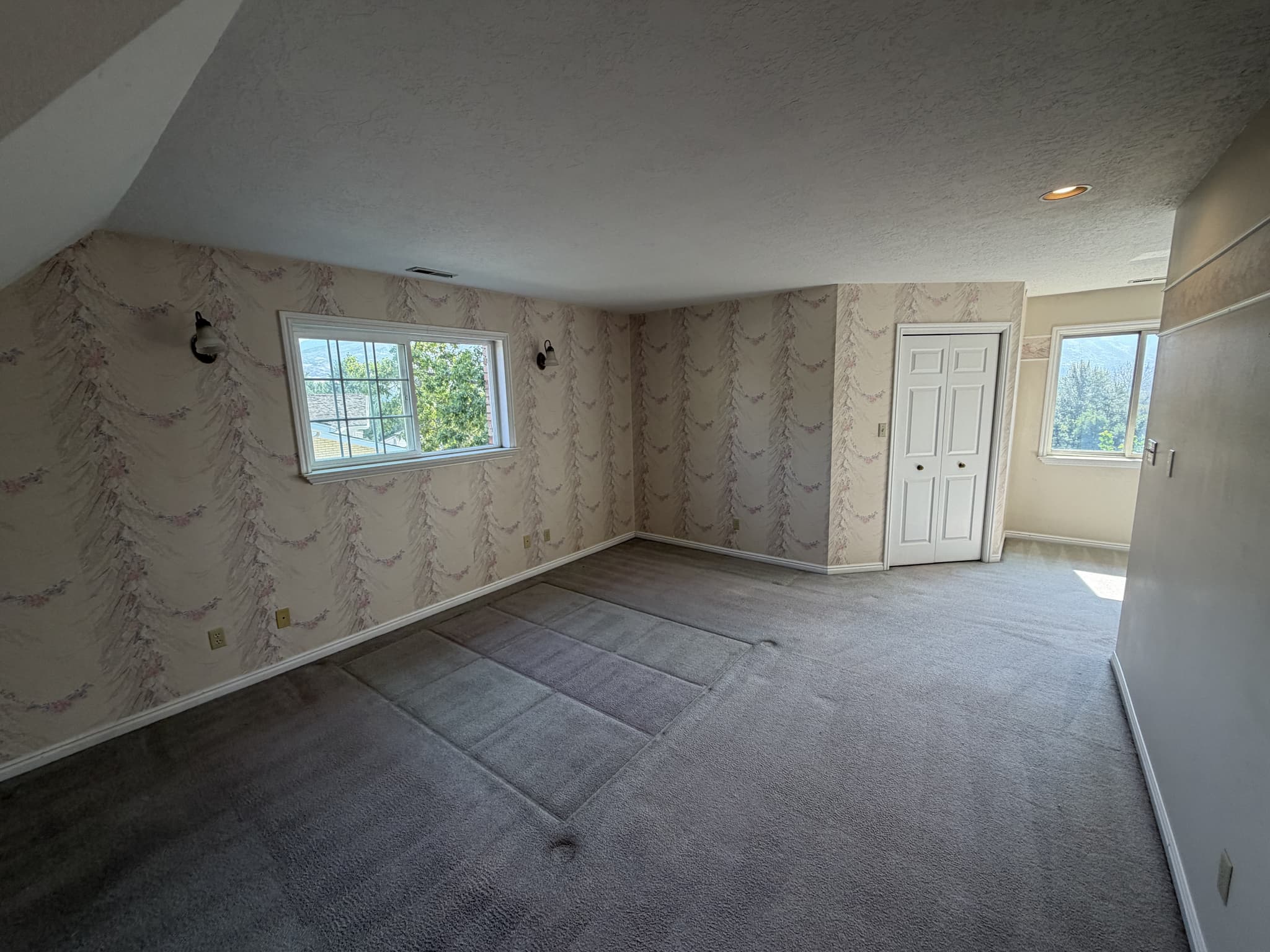 Orem Multiplex: 479 S Palisade Dr