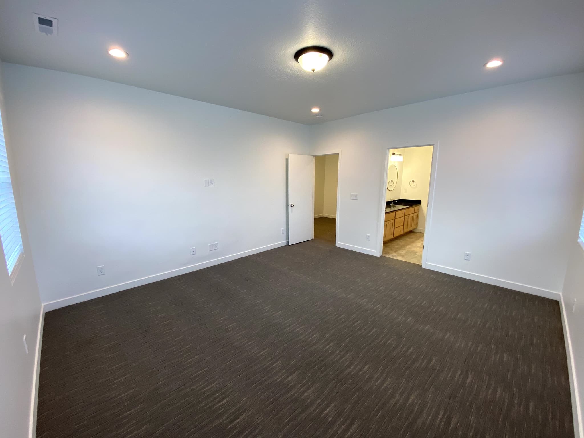 Bountiful Townhome: 437 W 200 N