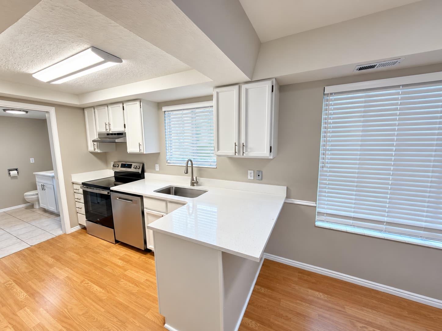Centerville Townhome: 54 W 115 N