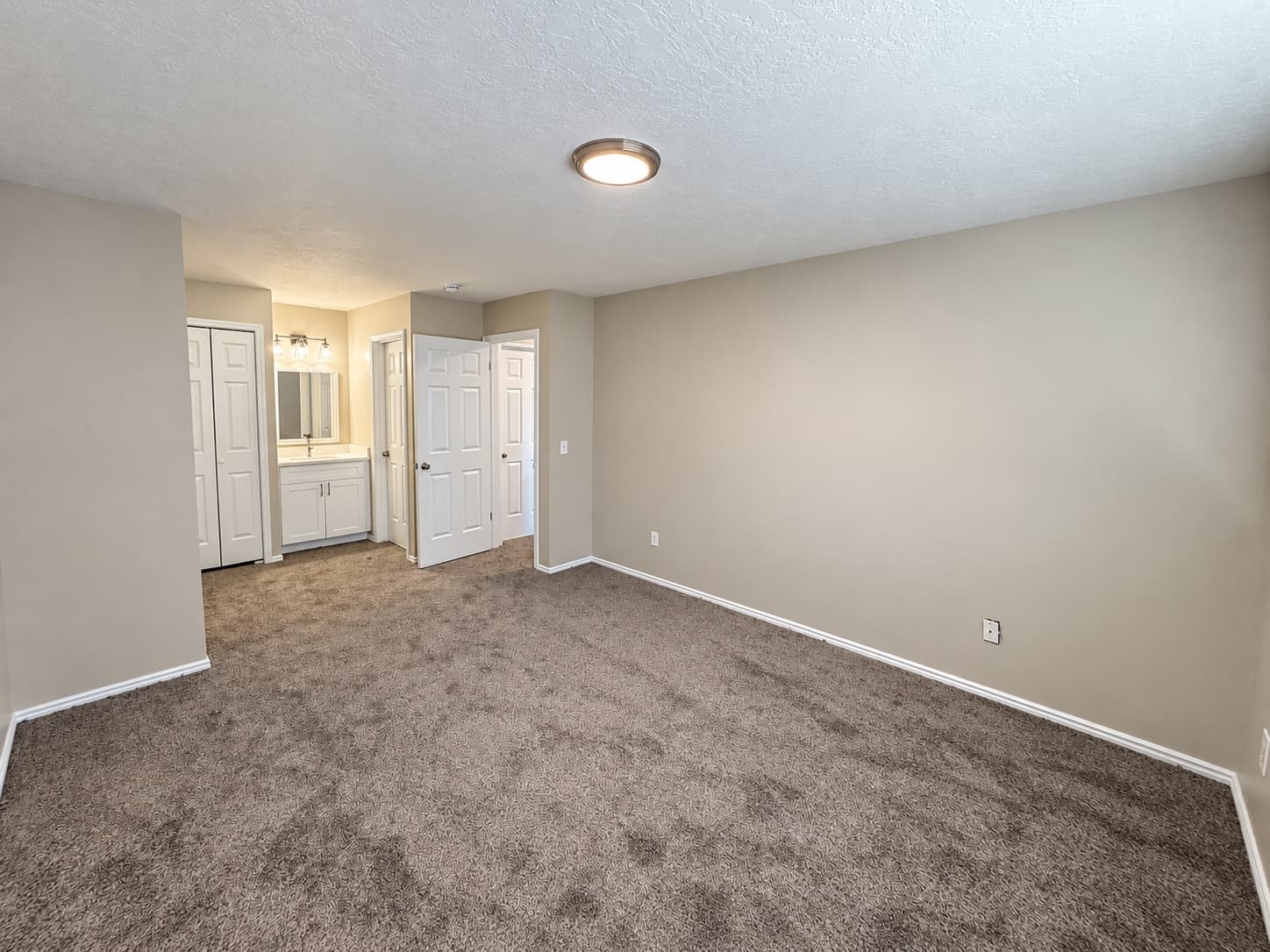 Centerville Townhome: 54 W 115 N