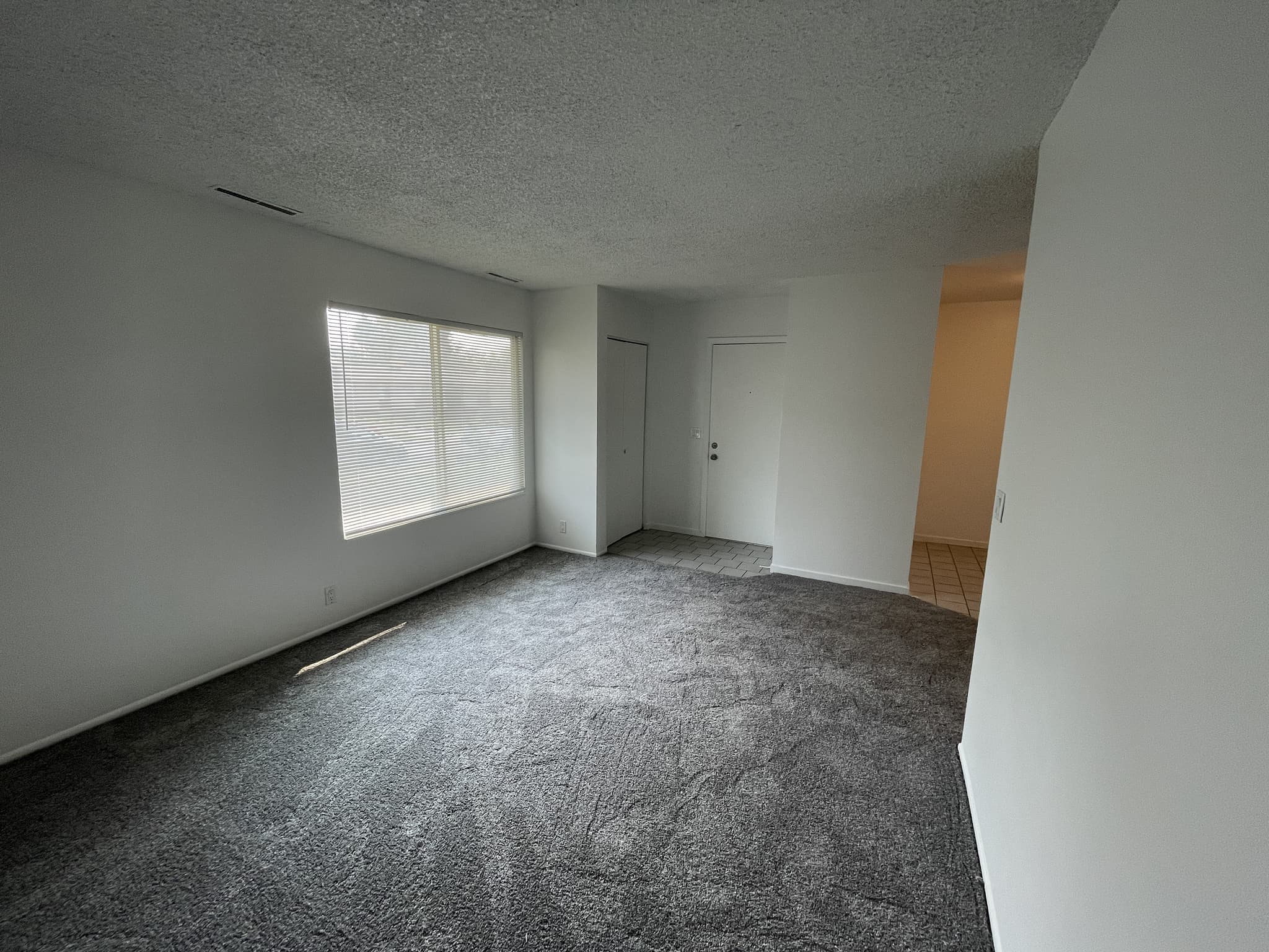 Bountiful Townhome: 898 W 4100 S