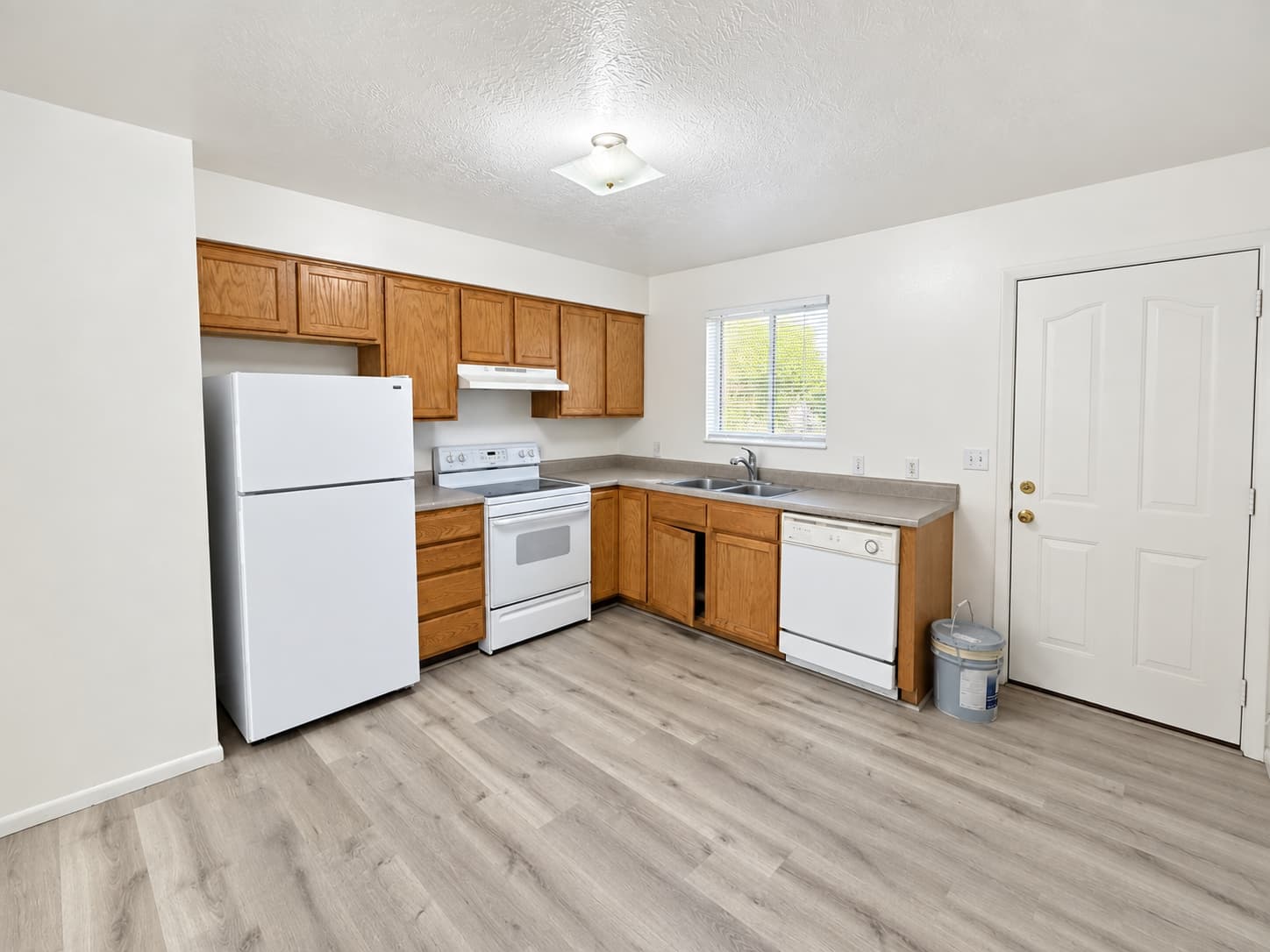 Salt Lake City Apartment: 945 W Genesee Ave