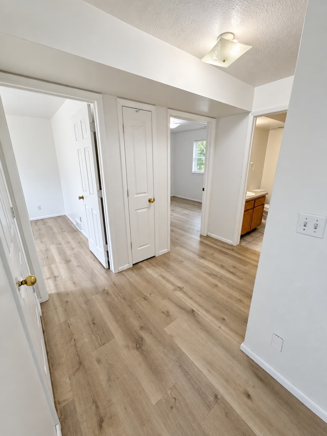 Salt Lake City Apartment: 945 W Genesee Ave