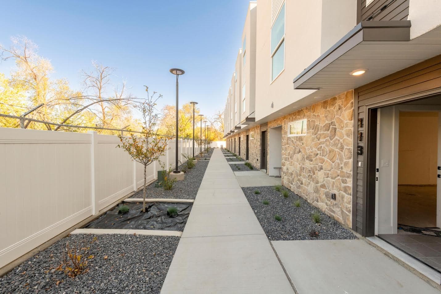 Salt Lake City Townhome: 565 S Redwood Rd