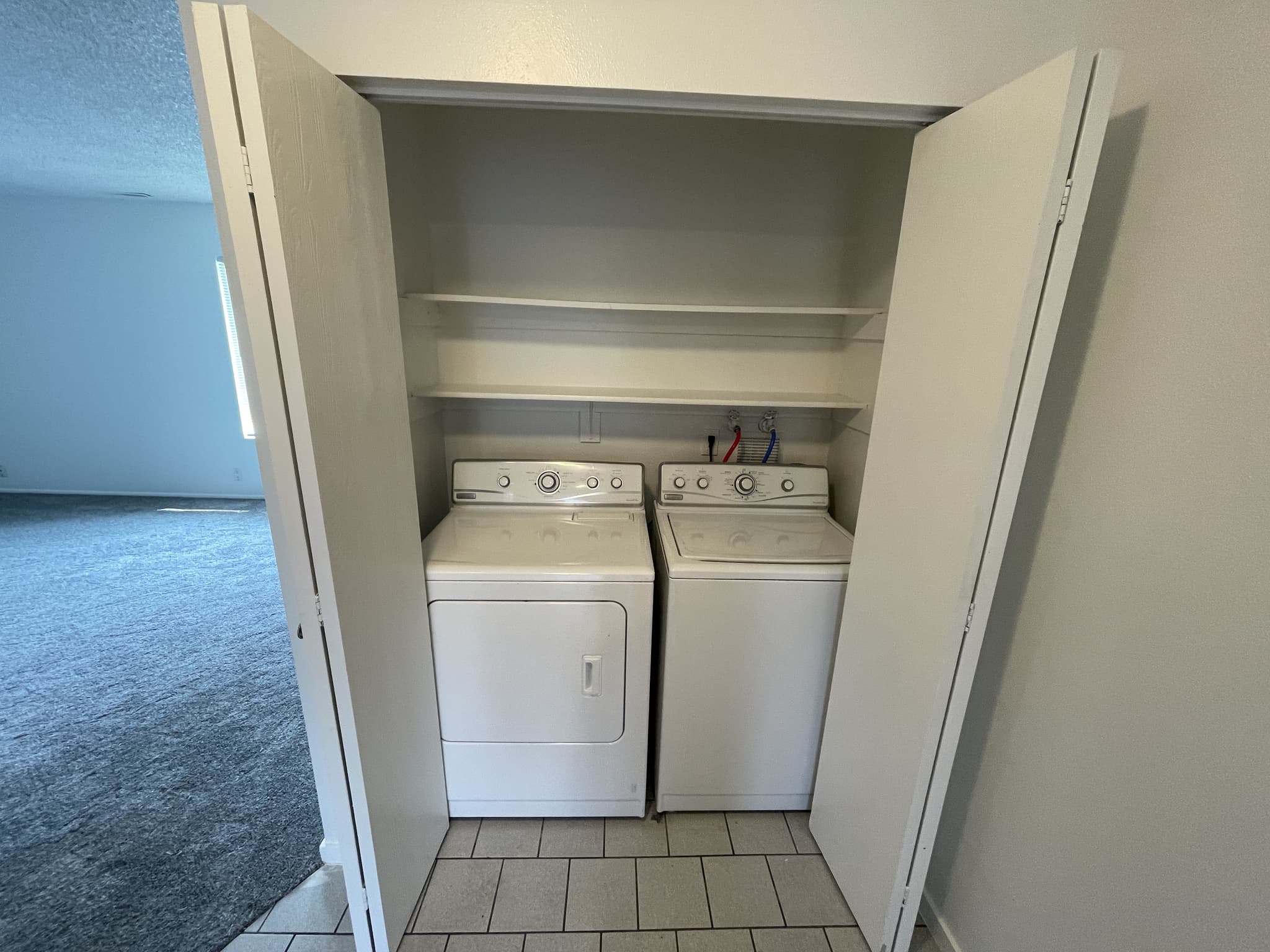 Bountiful Townhome: 898 W 4100 S