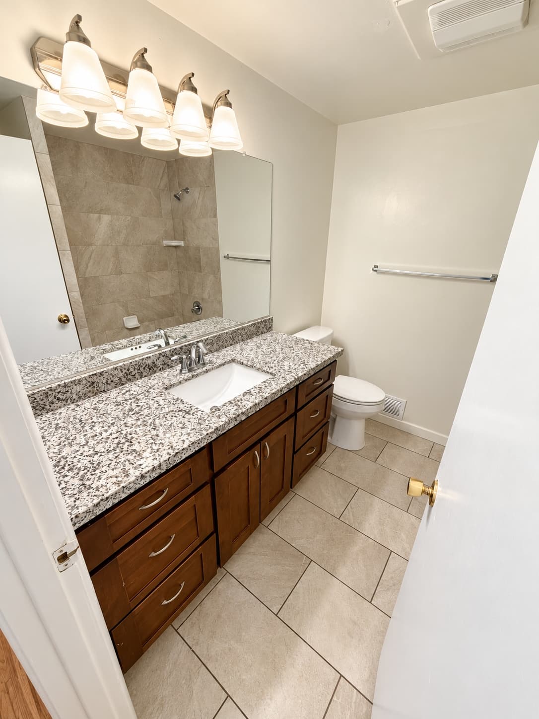Bountiful House: 314 W 1200 N
