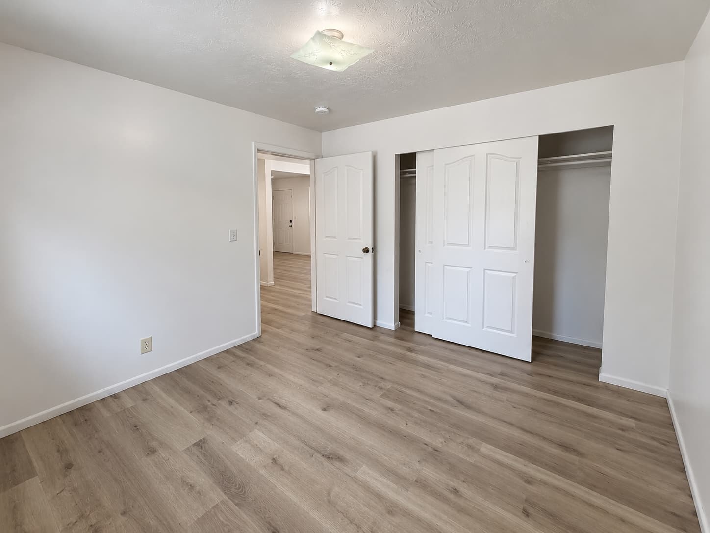Salt Lake City Apartment: 945 W Genesee Ave