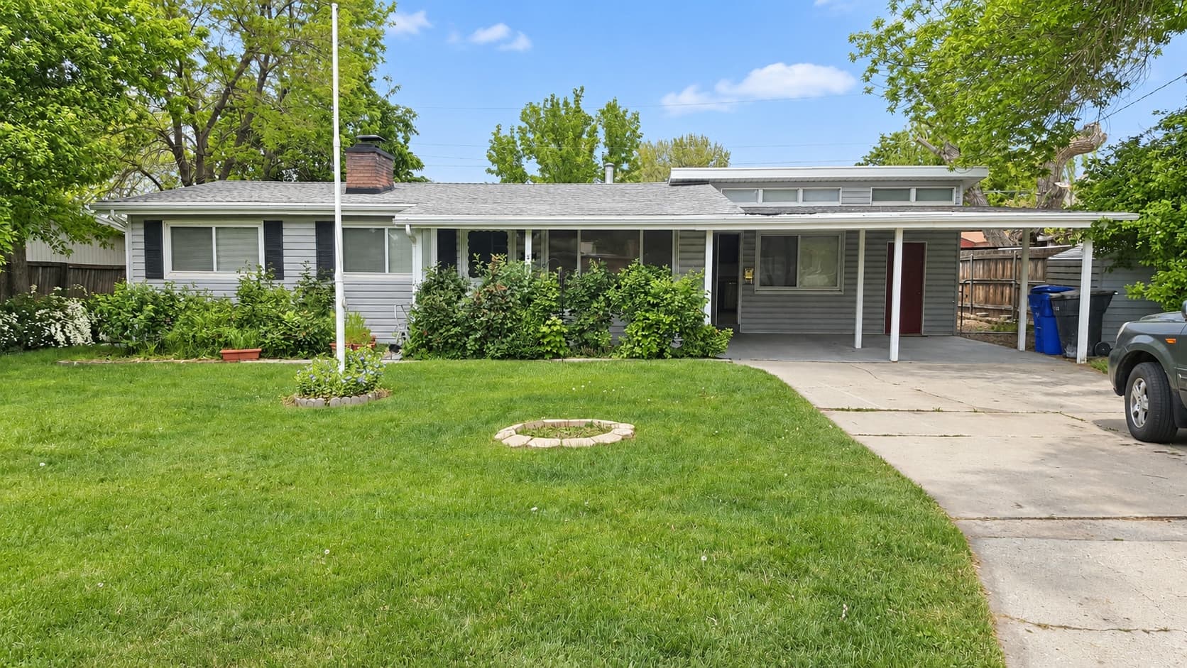 Bountiful House: 314 W 1200 N