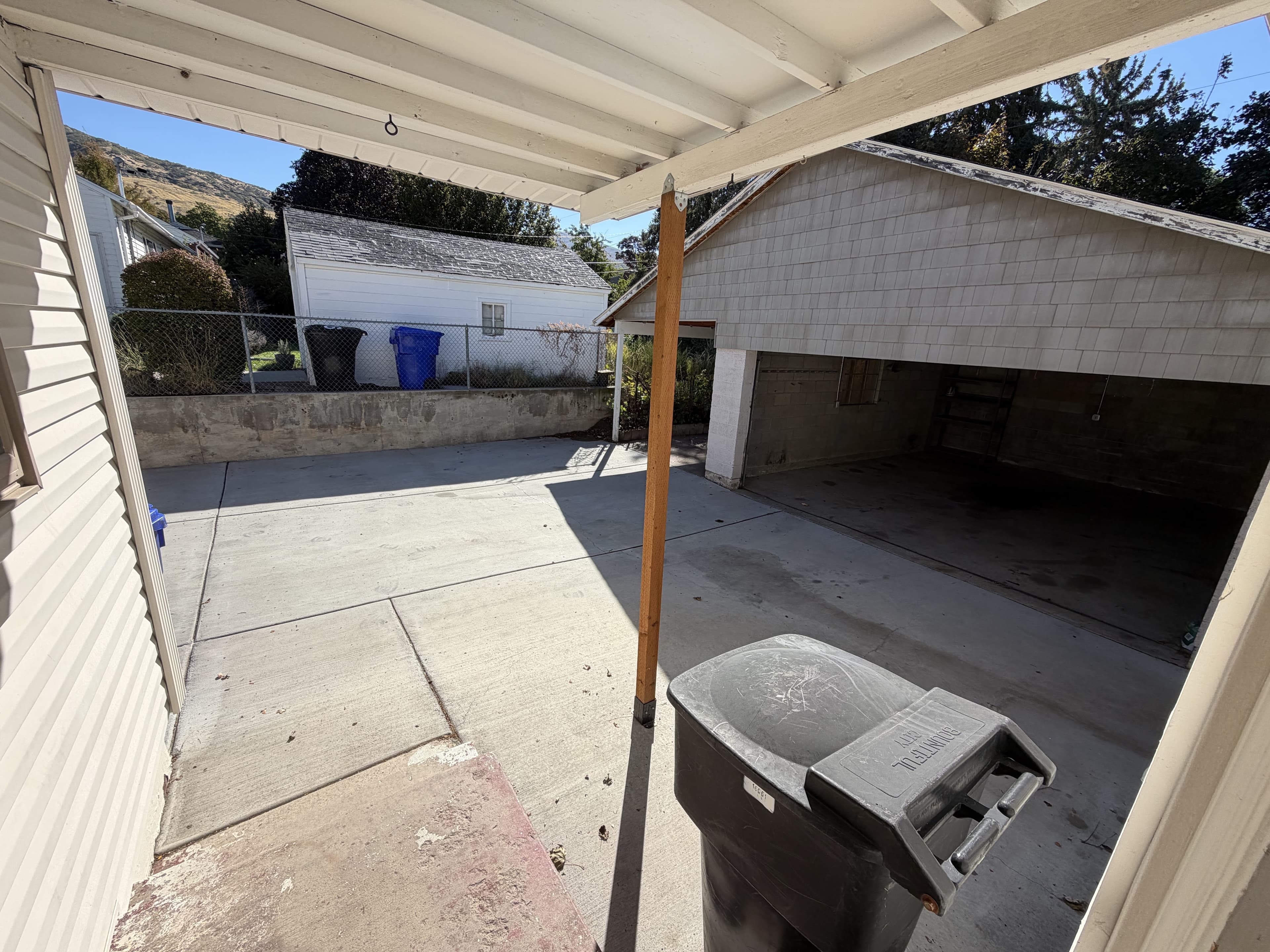 Bountiful House: 526 E 1200 N