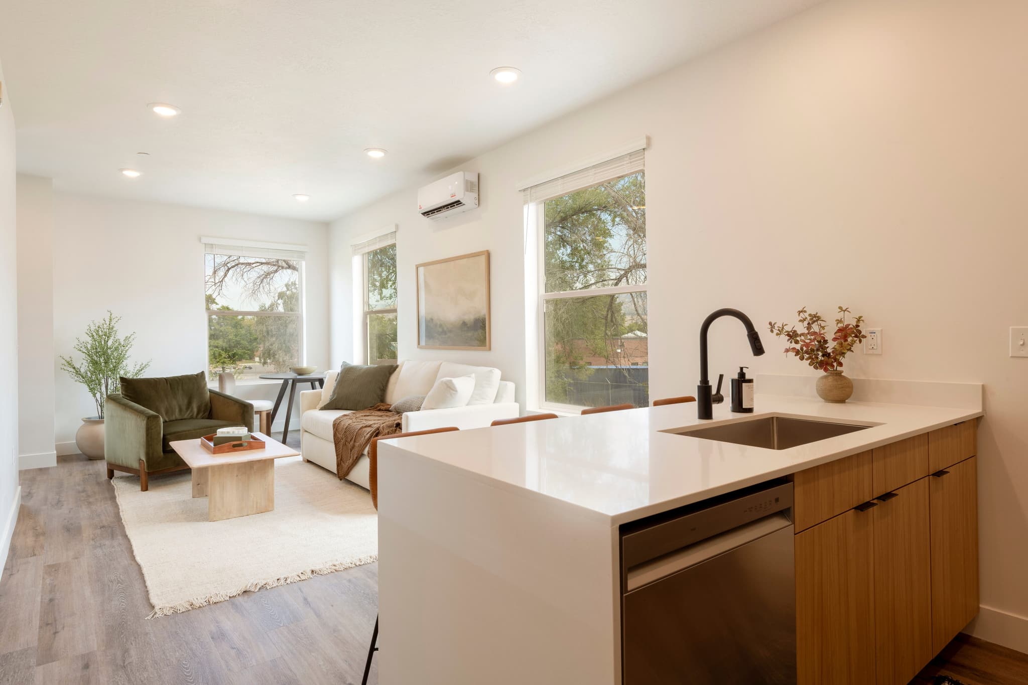 Salt Lake City Townhome: 565 S Redwood Rd