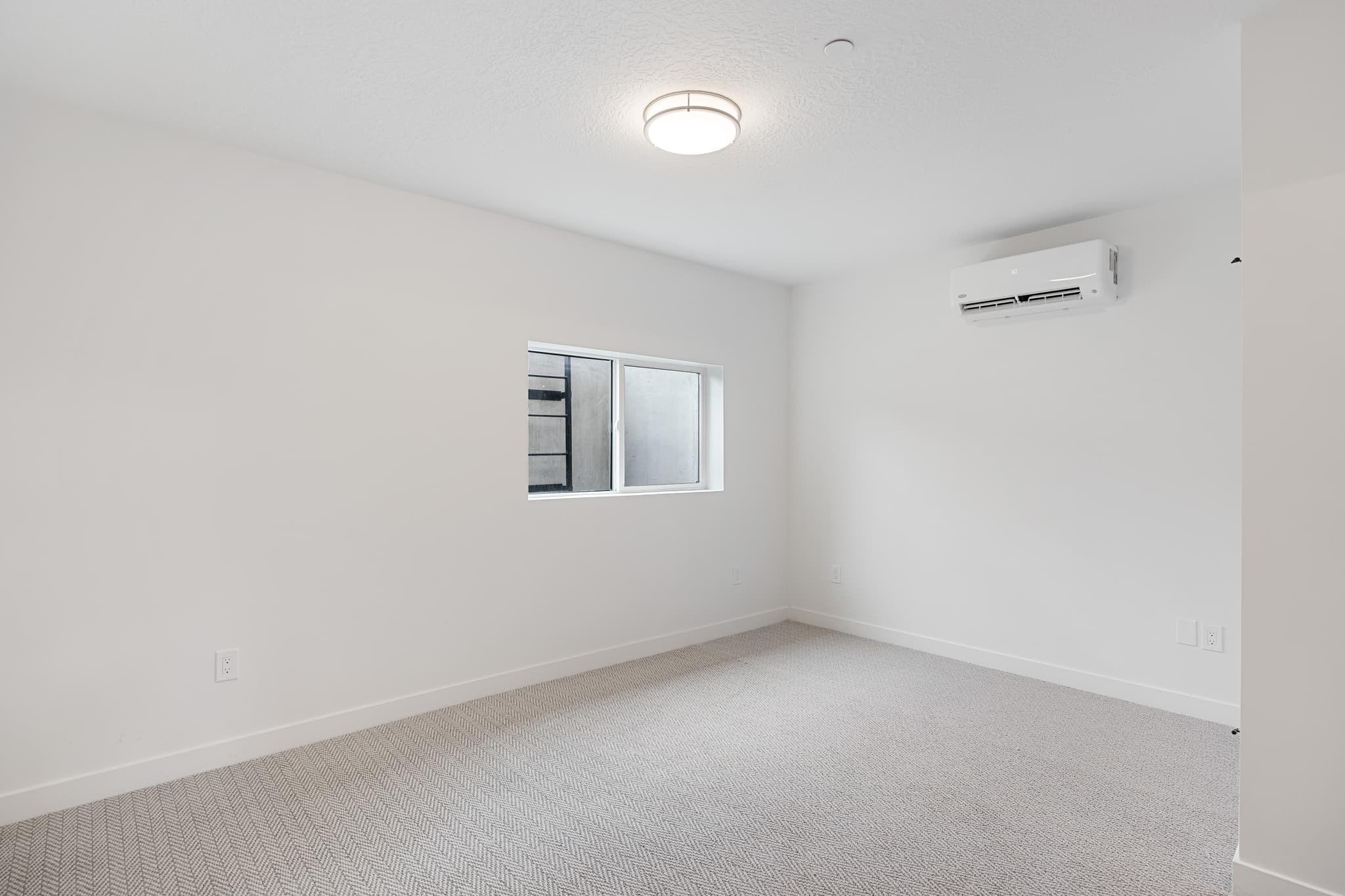 Salt Lake City Apartment: 2689 S 500 E
