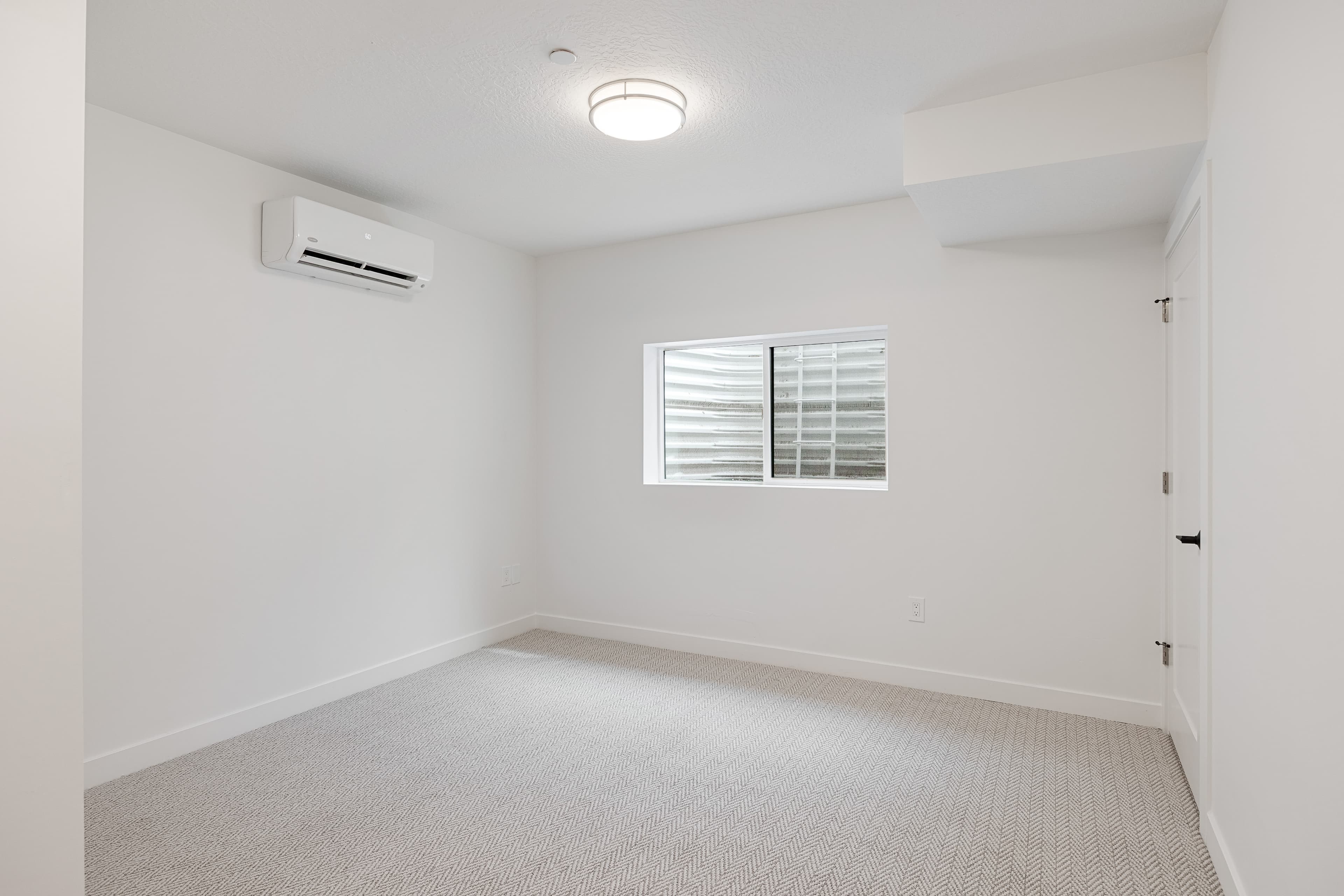 Salt Lake City Apartment: 2689 S 500 E