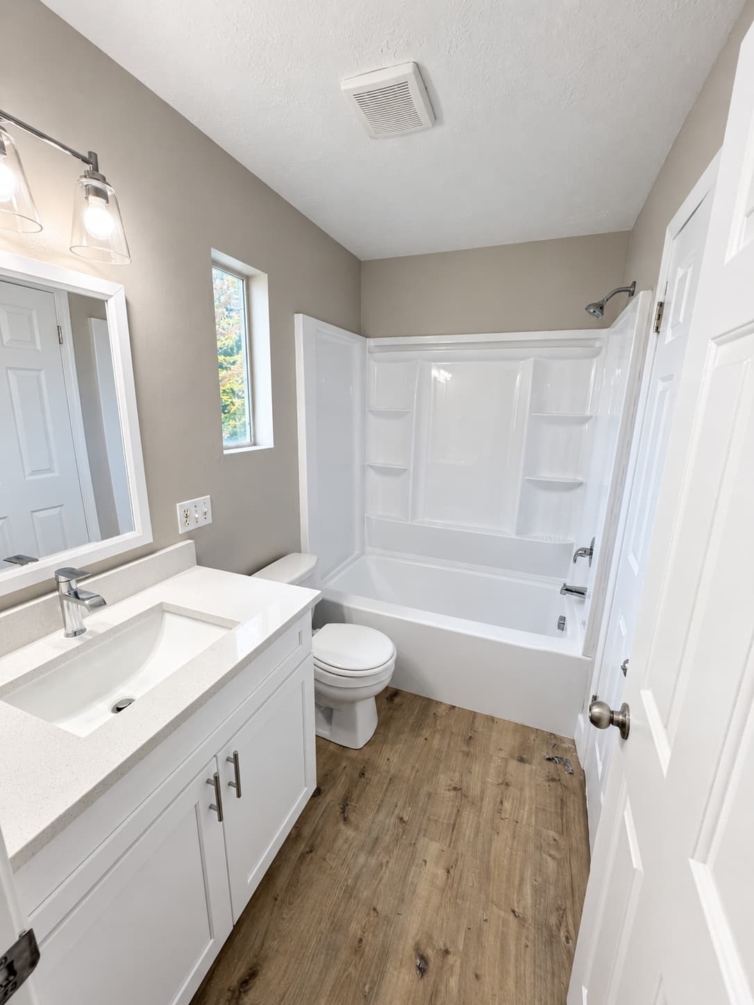 Centerville Townhome: 54 W 115 N