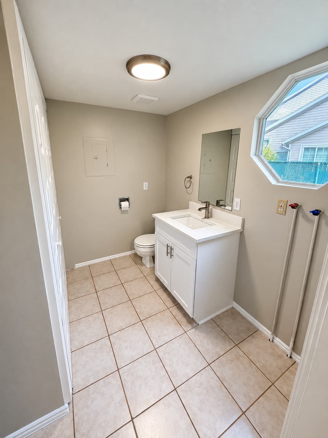 Centerville Townhome: 54 W 115 N