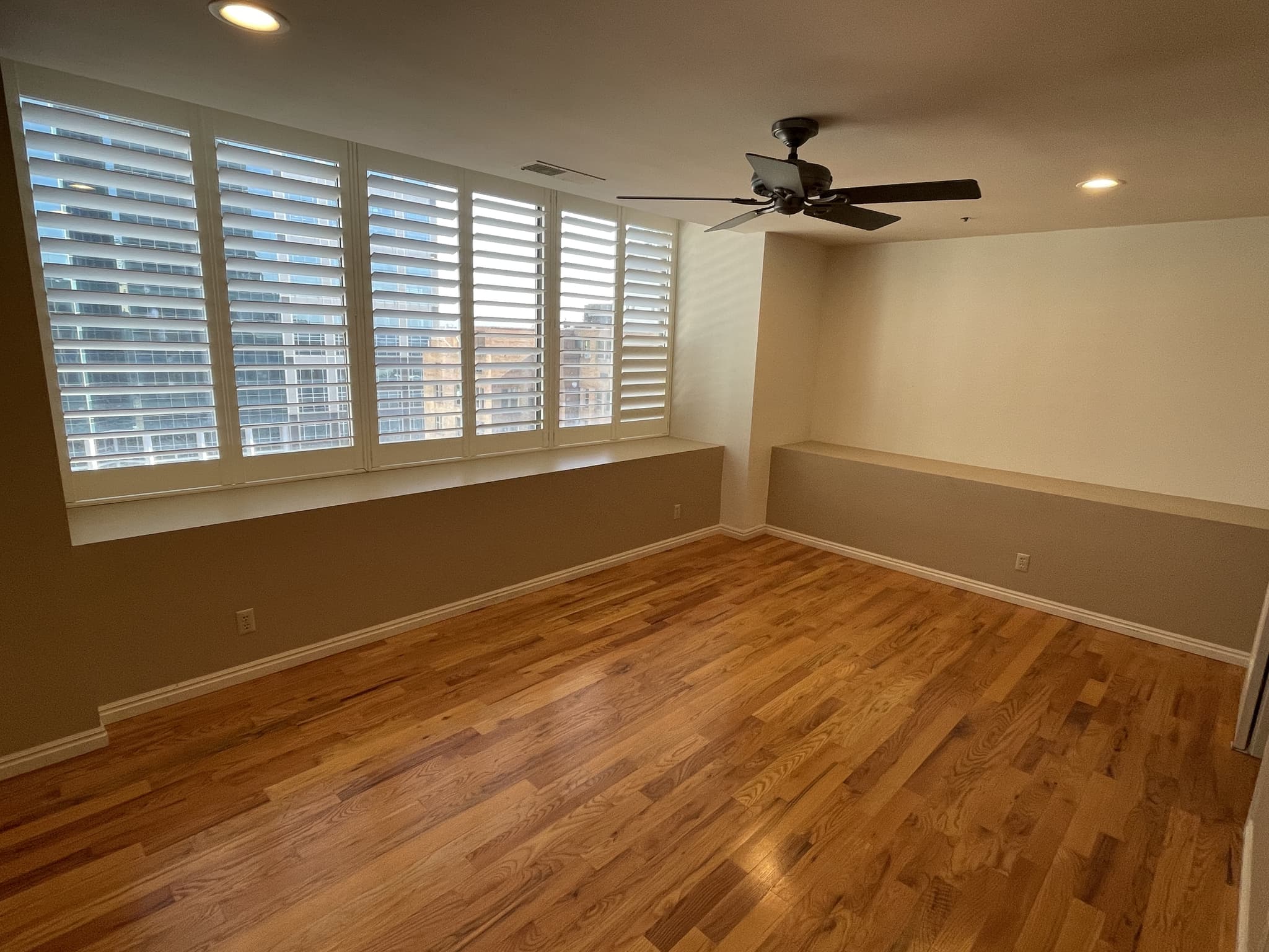 Salt Lake City Condo: 48 W Broadway