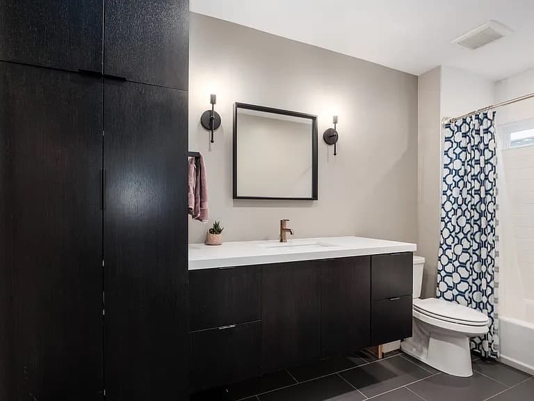 Salt Lake City Condo: 826 S West Temple