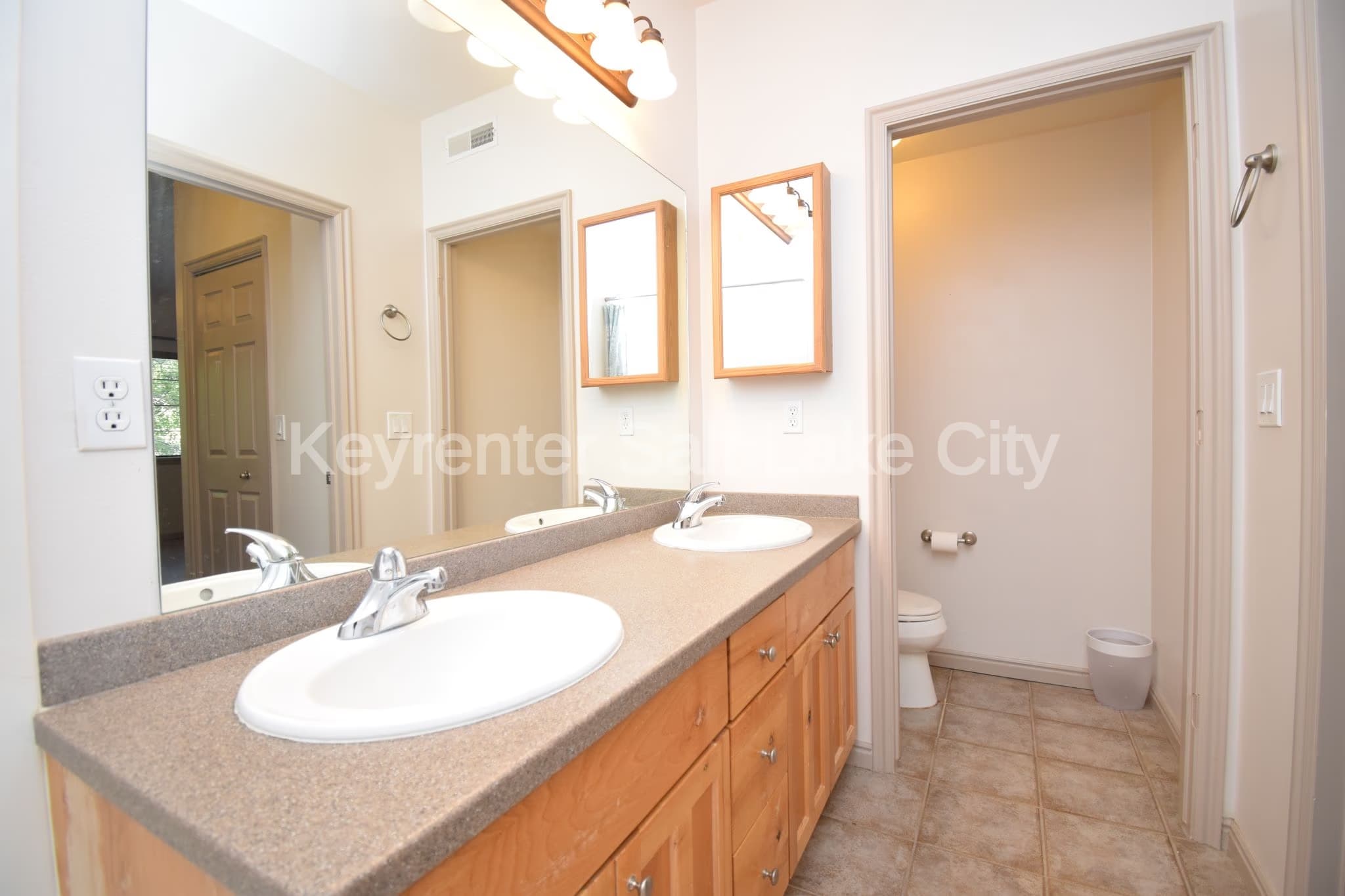 Salt Lake City Condo: 1255 E Wolf Hollow Ln