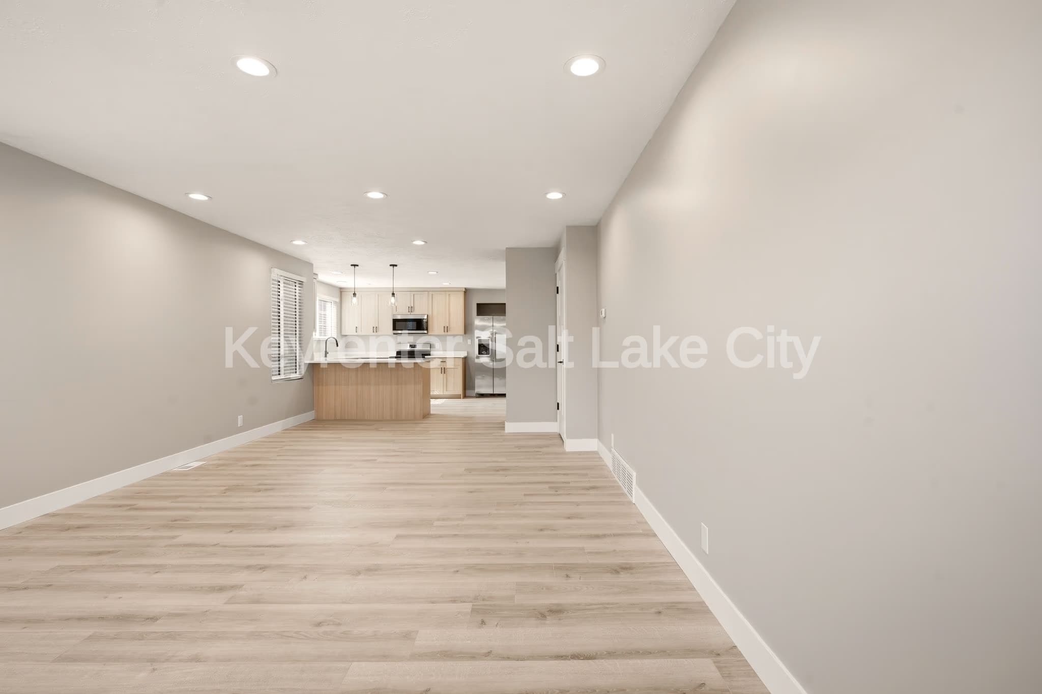 West Jordan House: 9156 S River Ridge Dr