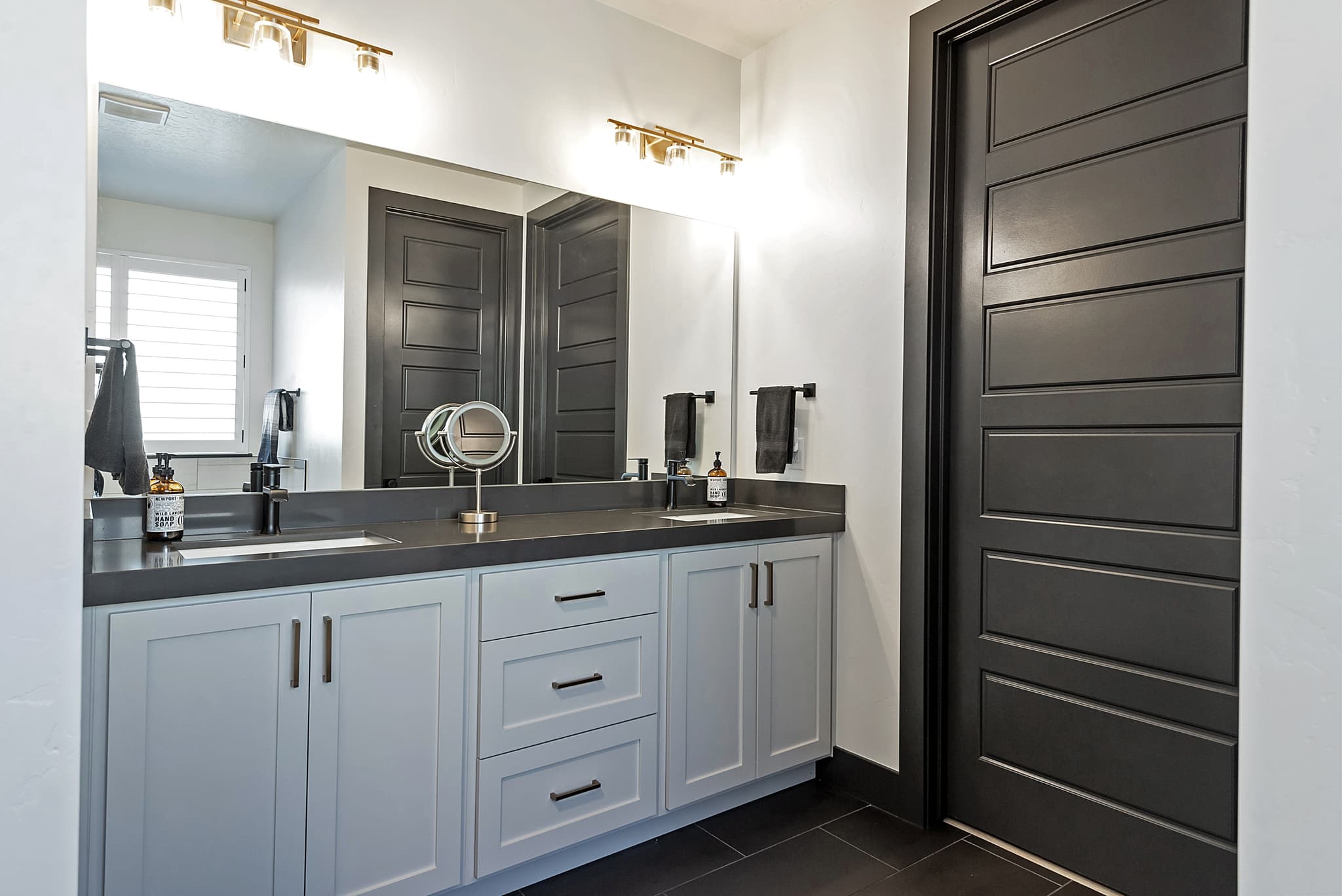 Saratoga Springs House: 423 W Red Wolf Dr