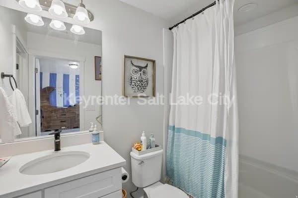 West Jordan Townhome: 7077 W Owens View Way