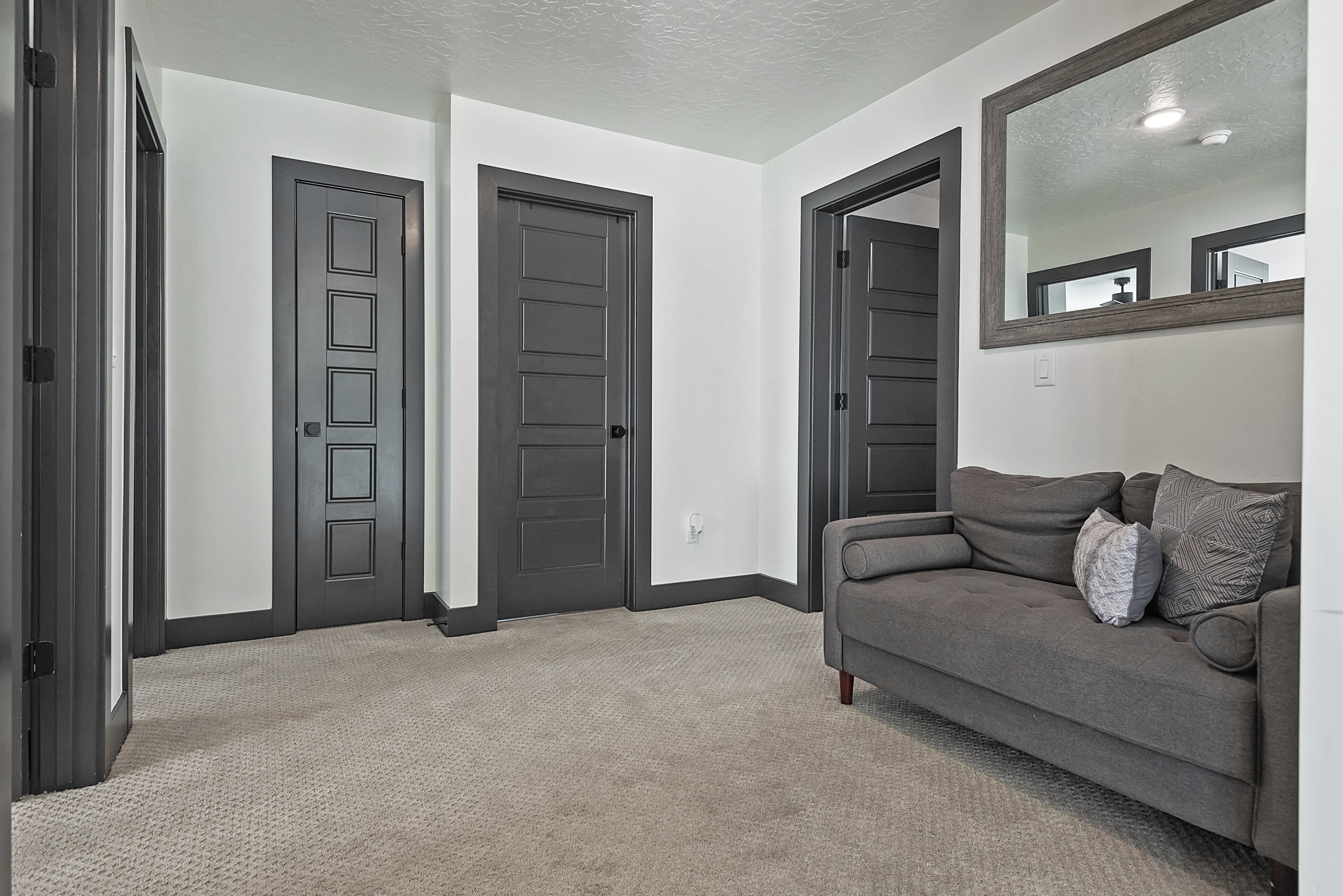 Saratoga Springs House: 423 W Red Wolf Dr