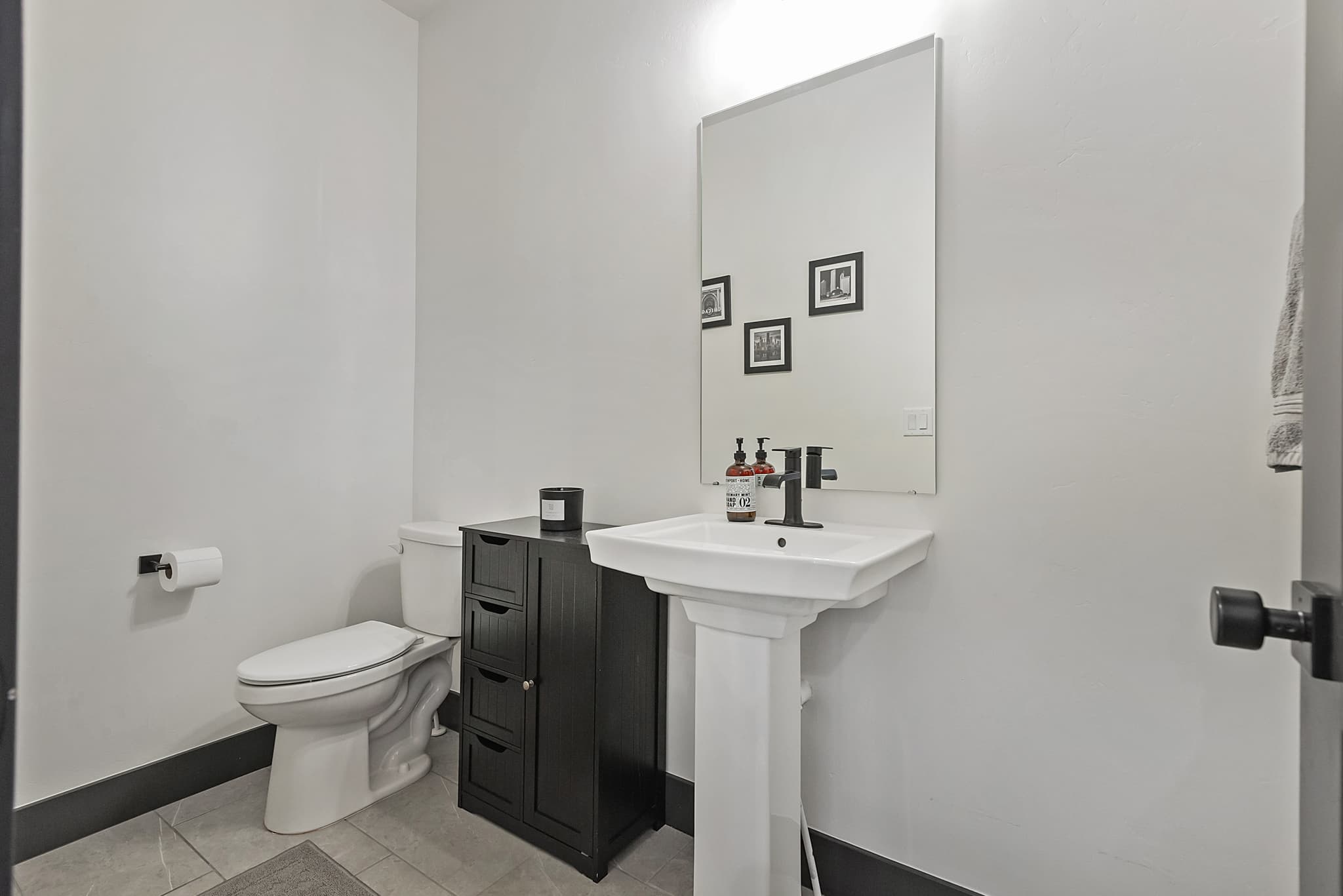 Saratoga Springs House: 423 W Red Wolf Dr
