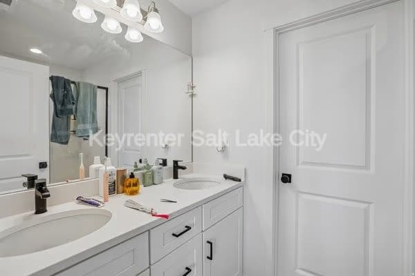 West Jordan Townhome: 7077 W Owens View Way