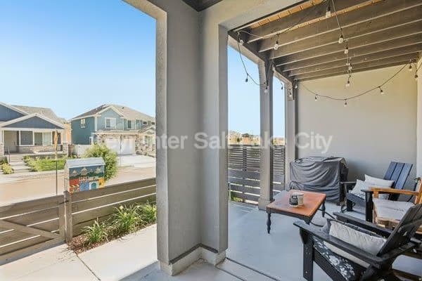 West Jordan Townhome: 7077 W Owens View Way