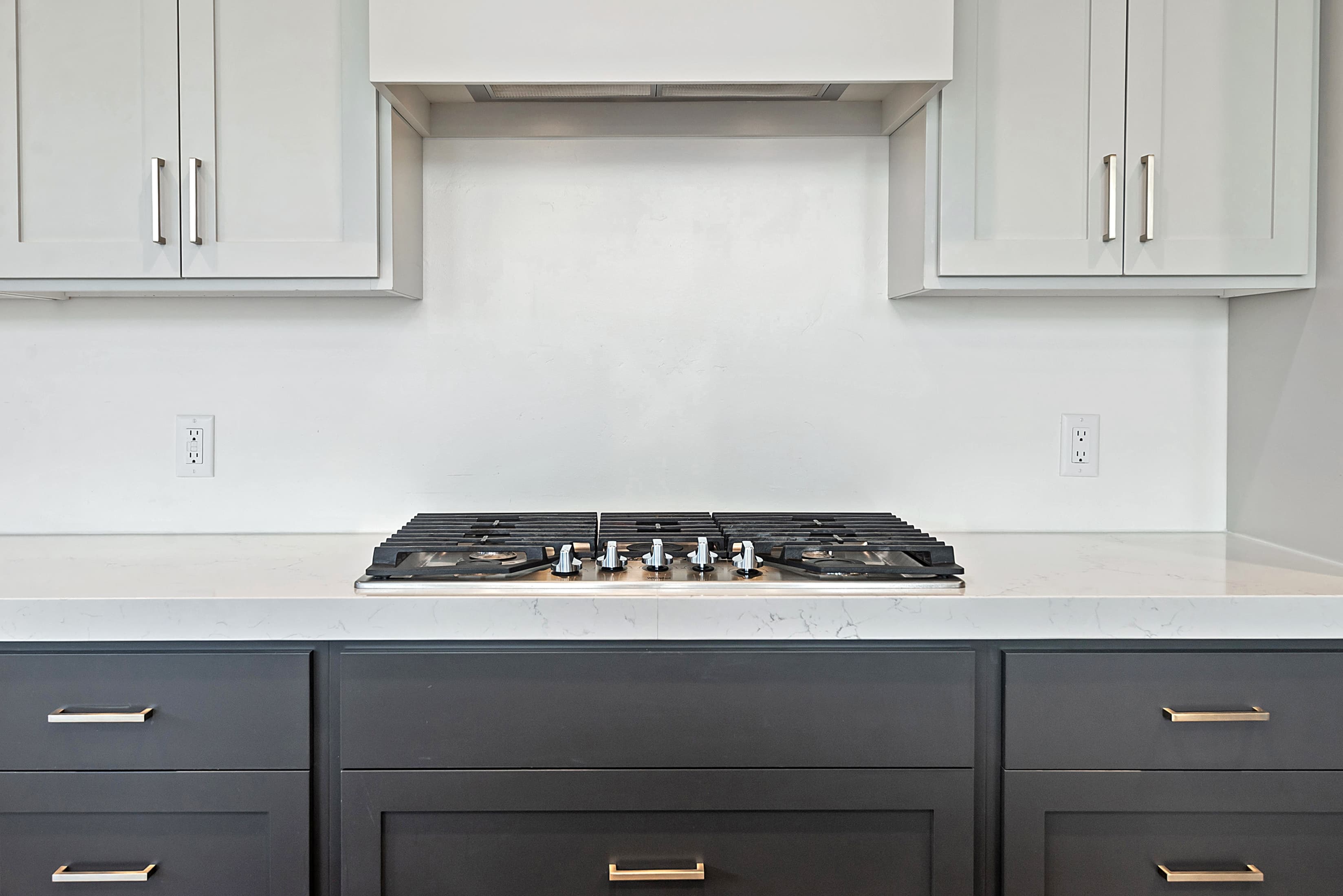Saratoga Springs House: 423 W Red Wolf Dr