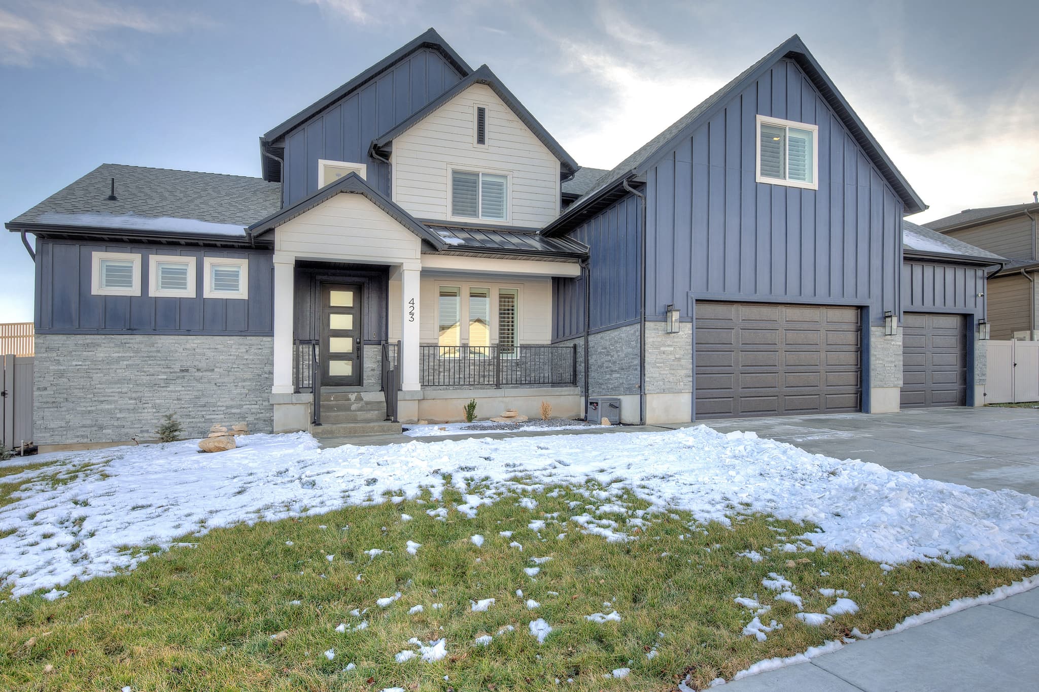 Saratoga Springs House: 423 W Red Wolf Dr