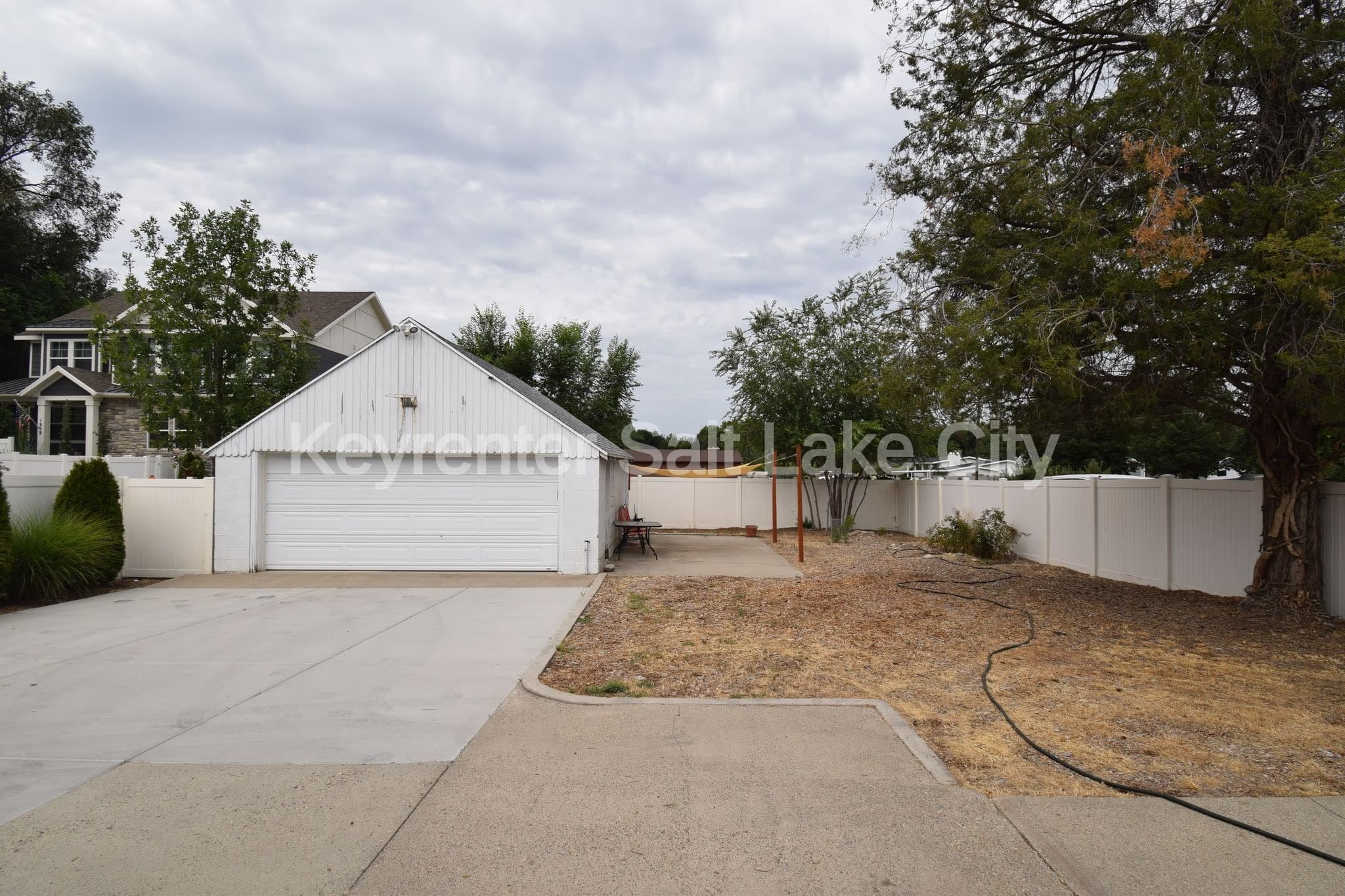 Salt Lake City House: 5806 S Highland Dr