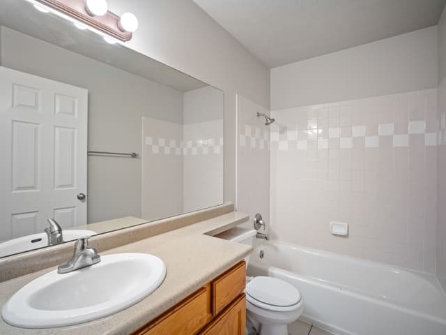 Layton House: 1602 Rockbridge Dr