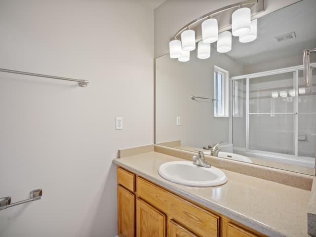 Layton House: 1602 Rockbridge Dr