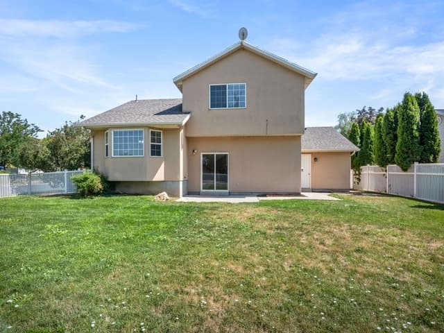 Layton House: 1602 Rockbridge Dr
