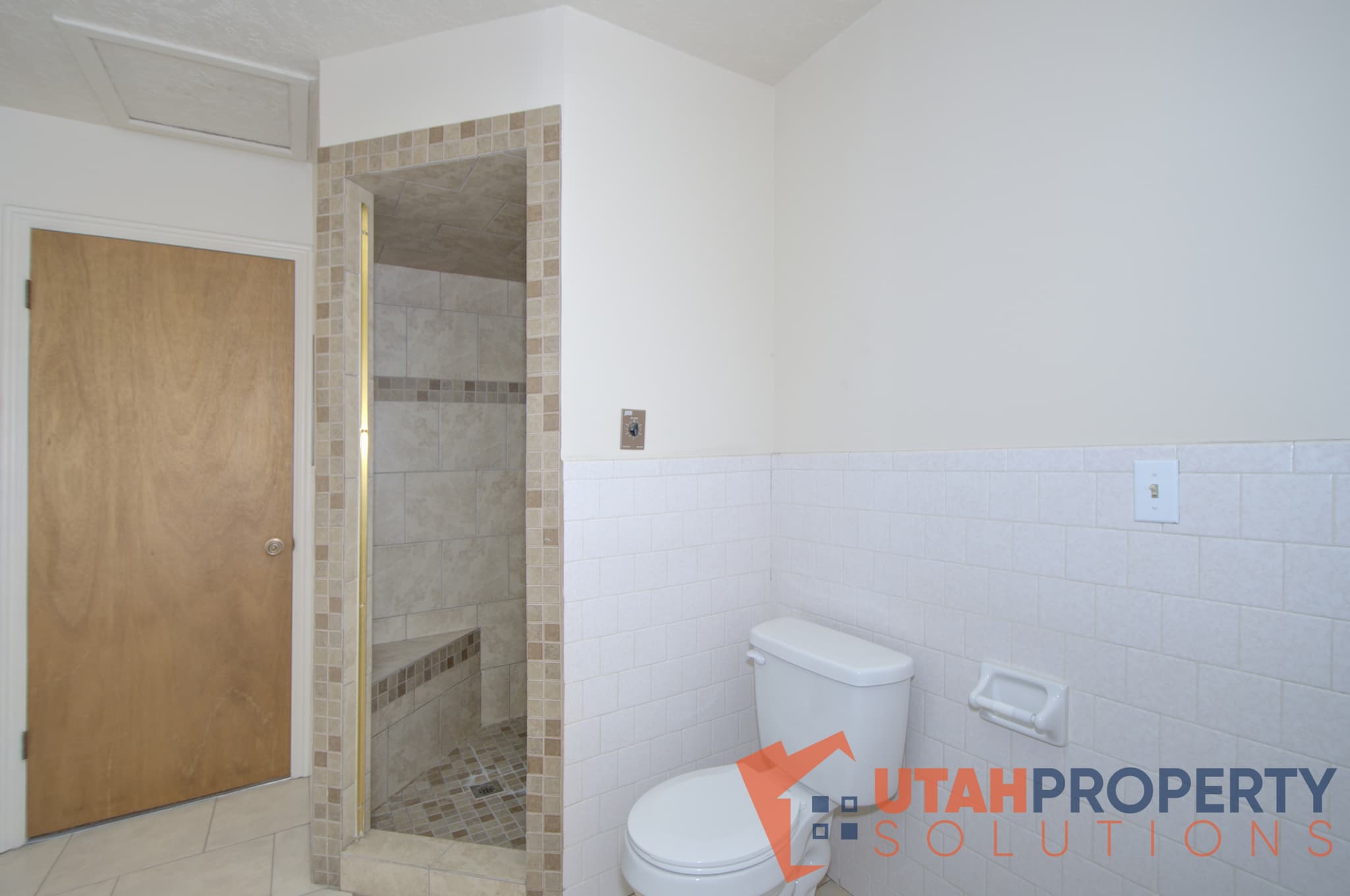Salt Lake City House: 1532 W DuPont Ave
